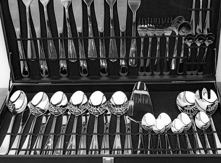 JUEGO DE CUBIERTOS ROMA