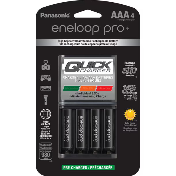 Cargador de batería Panasonic K-KJ55K3A4BA con 4AAA eneloop pro