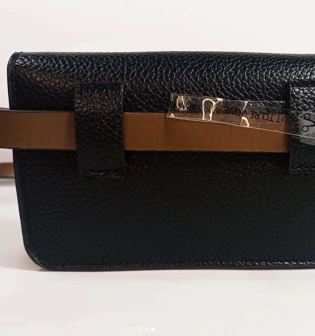 Banano Cinturon DKNY