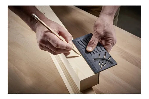 Escuadra Universal 3d Para Trazado Carpinteria - Wolfcraft