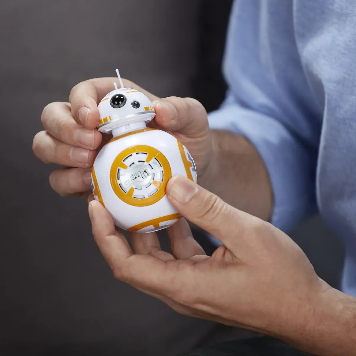 Juego Hasbro Bop It! Edición BB-8 Star Wars con Efectos de Sonido (Version en inglés)