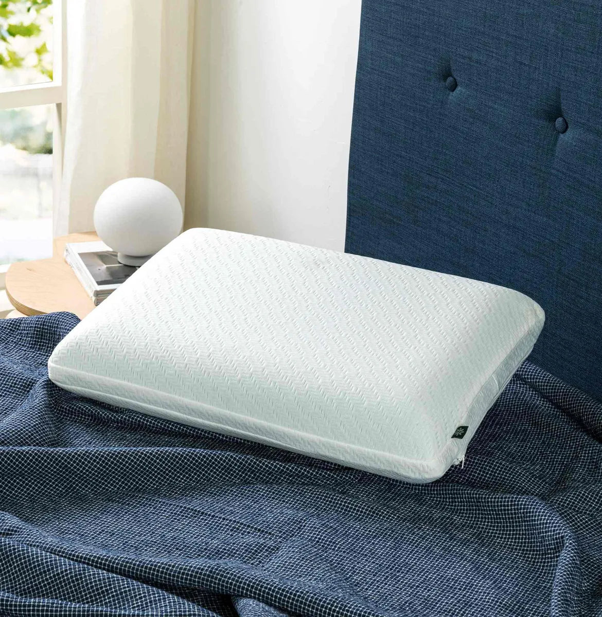 Almohada Air Gel Memory Foam Zinus 40x60cm Color Blanco