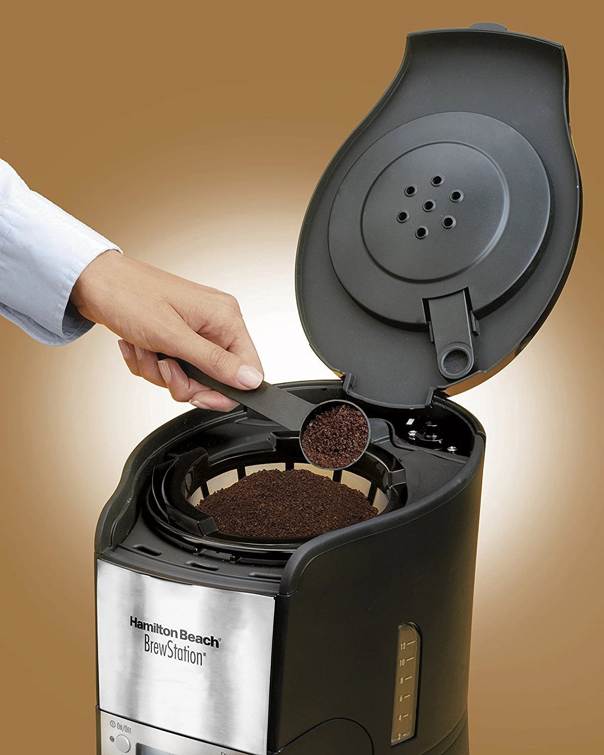 Cafetera Hamilton Beach 12 tazas, estación de preparación programable dispensadora Summit