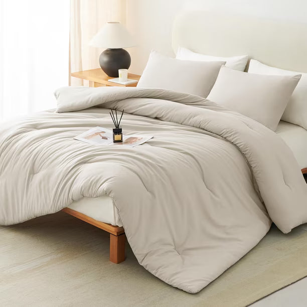 Edredón CozyLux Queen Beige 224 × 224 cm – Microfibra Suave