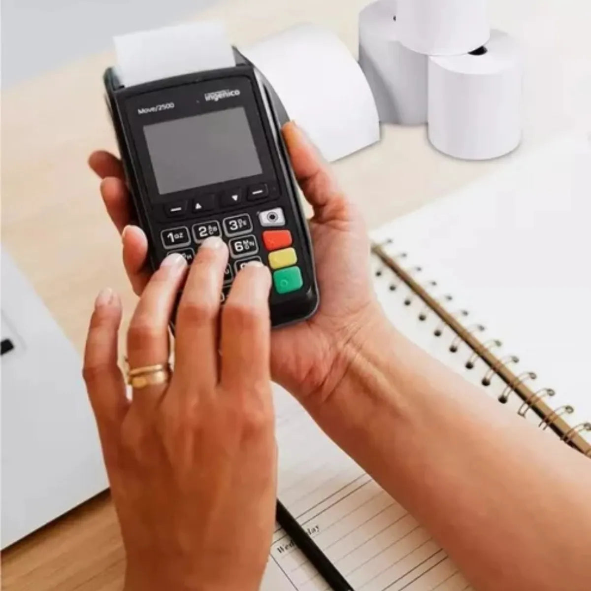 32 Rollos Termicos Rollo Papel Termico Cinta Ter 80mm X 80mm Color Blanco