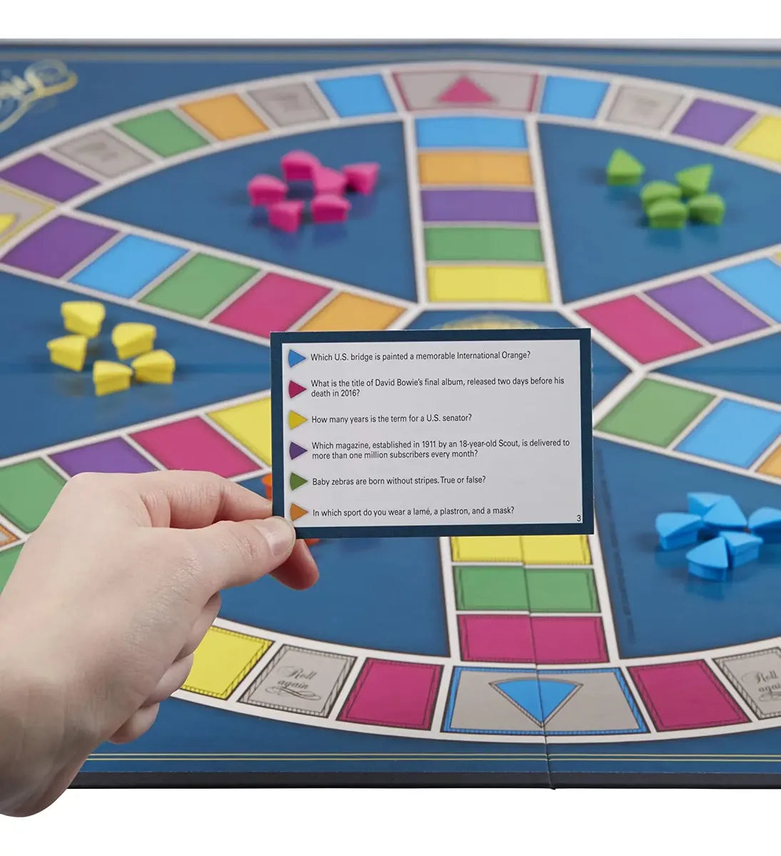 Juego Trivial Pursuit de Hasbro Gaming: Edición clásica (Edición en Inglés)