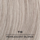 Wella Color Charm T19 Rubio Nacarado – Toner Líquido Permanente para Cabello