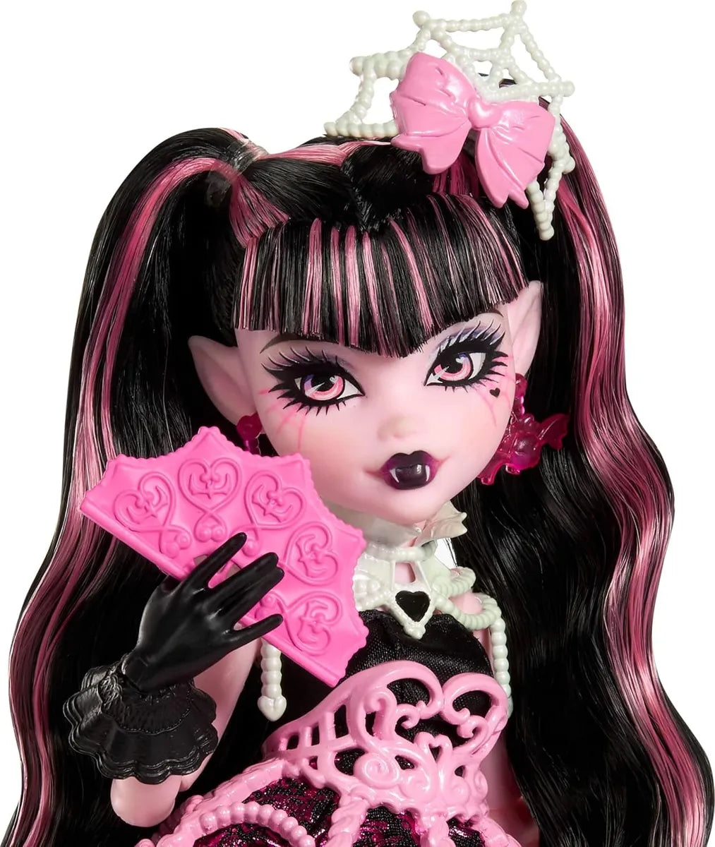 Monster High Draculaura De Cumpleaños Dulce Y Aterradora
