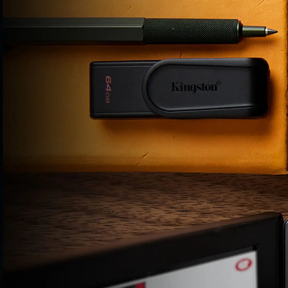Kingston Usb Datatraveler Exodia S 64 Gb Usb-a 3.2 Gen 1