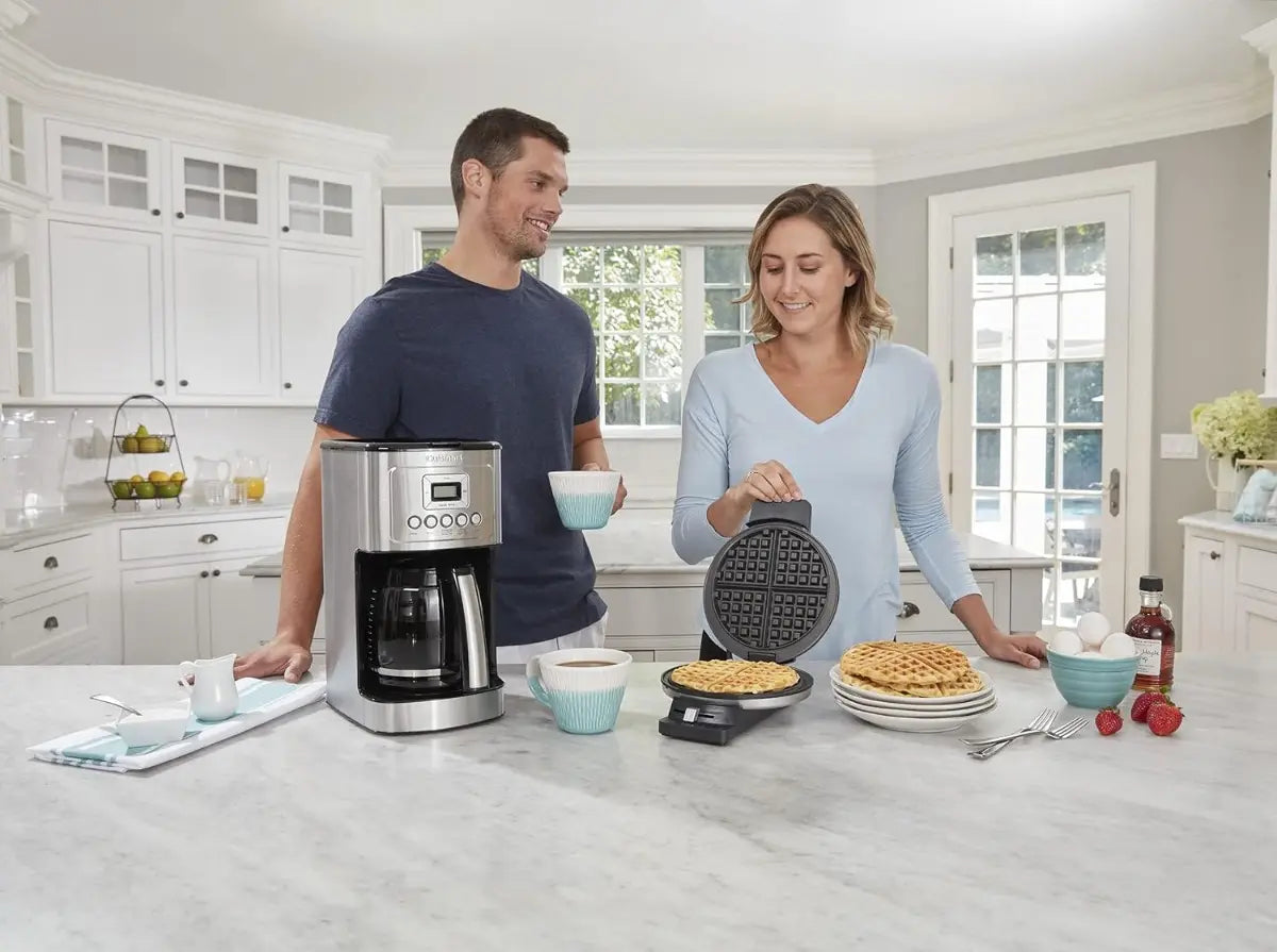 Cuisinart DCC-3200P1 PerfecTemp Cafetera Programable 14 Tazas 1100W 120V Open Box